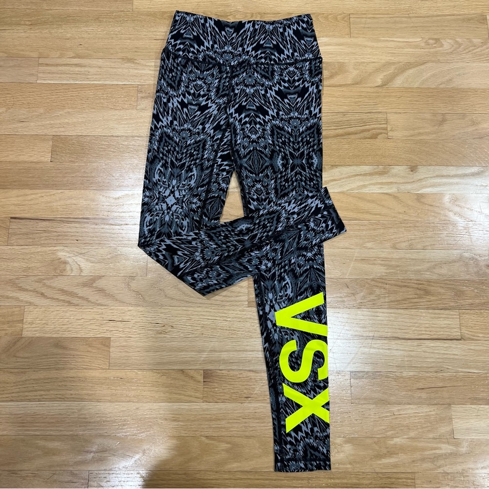 Victoria’s Secret Sport Legging